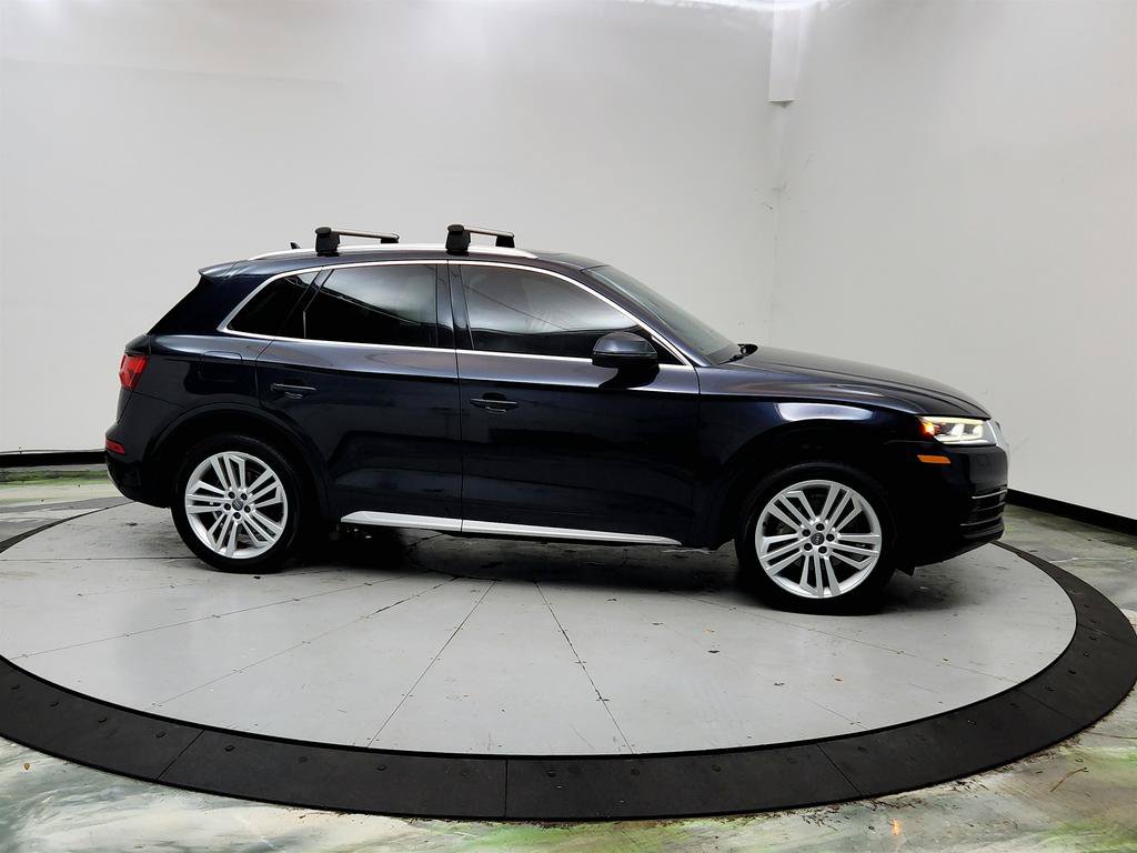 Used 2019 Audi Q5 2.0T Premium Plus w/ Premium Plus Package AWD/4WD image 3