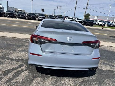 Used 2022 Honda Civic Sport image 5