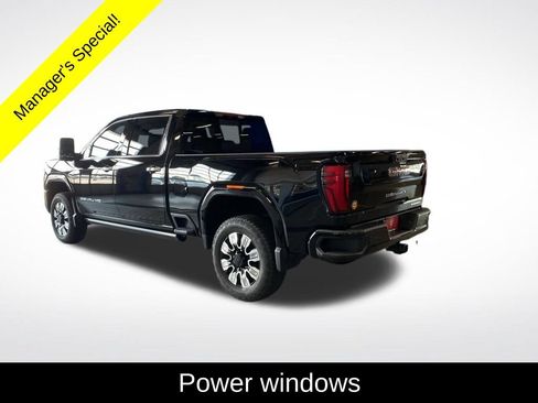 Used 2024 GMC Sierra 3500 Denali w/ Denali Reserve Package AWD/4WD image 21