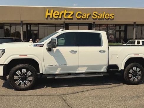 Used 2026 GMC Sierra 3500 Denali w/ Denali Reserve Package AWD/4WD image 5