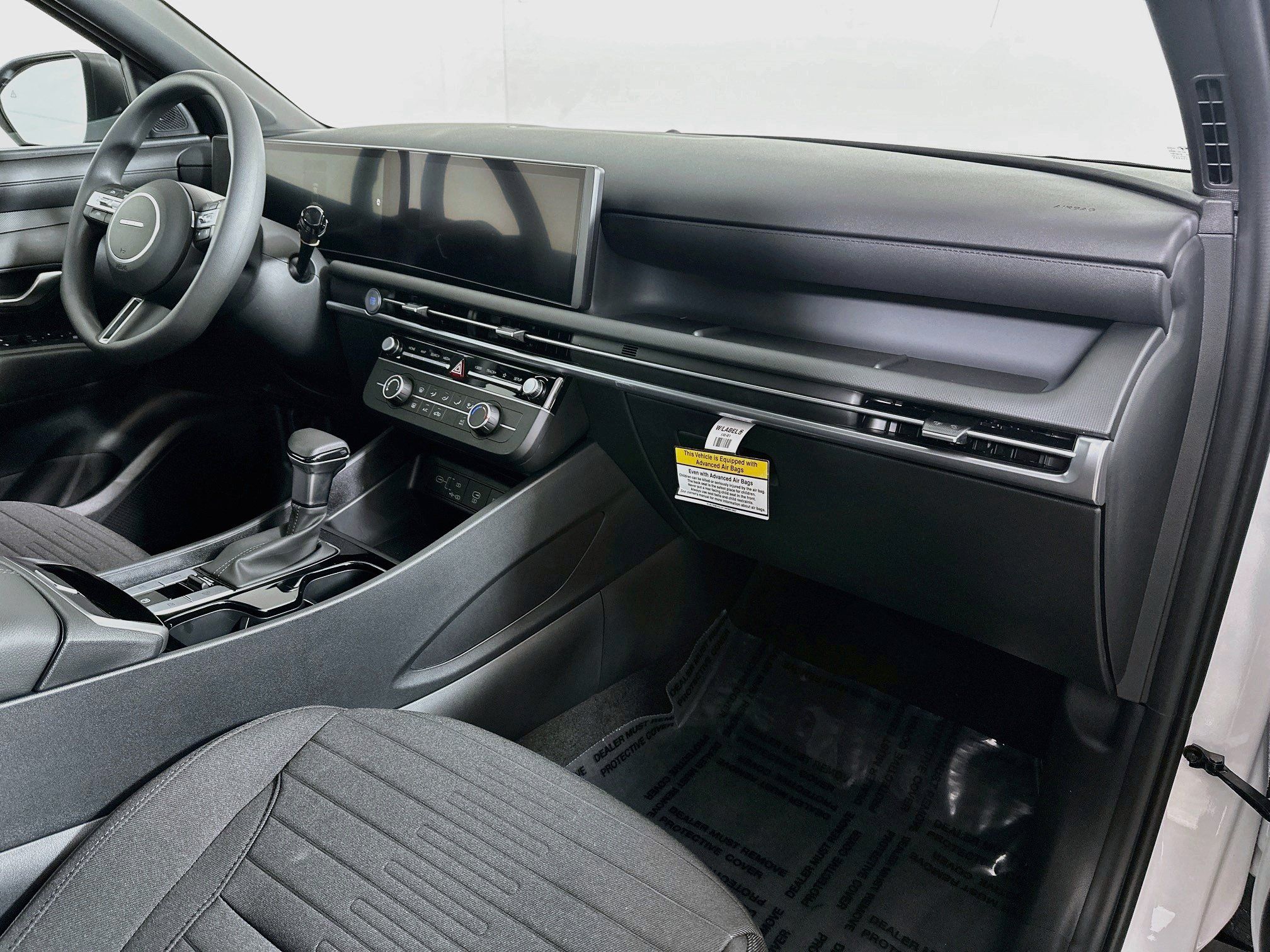 Certified 2025 Hyundai Santa Cruz SE AWD/4WD image 27