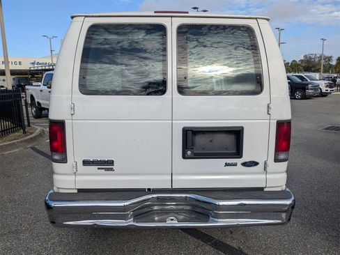Used 2011 Ford E-250 and Econoline 250 w/ PWR Group image 5