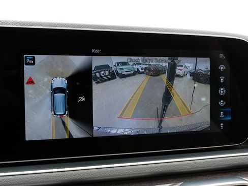 Used 2020 Mercedes-Benz GLE 350 w/ Premium Package image 21