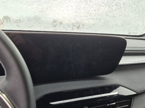 Used 2025 Buick Enclave Preferred image 10