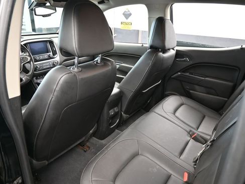 Used 2019 Chevrolet Colorado ZR2 w/ LPO, Power Package image 39