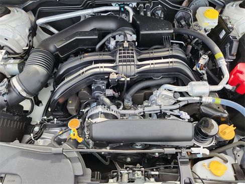 Certified 2025 Subaru Crosstrek 2.5i Limited w/ Crosstrek Mirror Package image 33