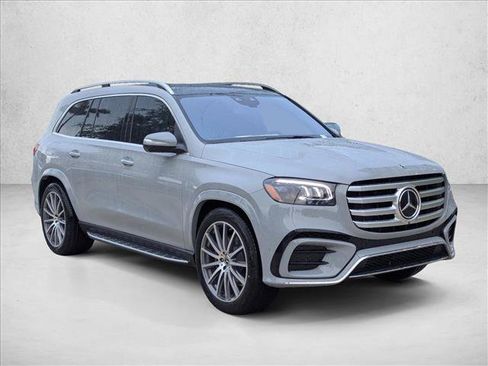 New 2026 Mercedes-Benz GLS 580 4MATIC image 6