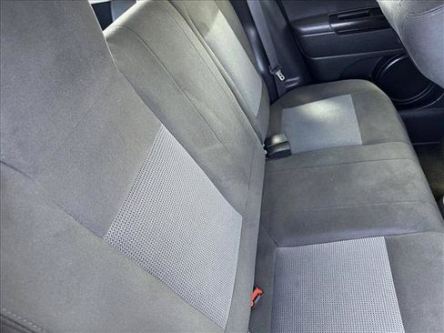 Used 2016 Jeep Patriot Sport w/ Power Value Group FWD image 17