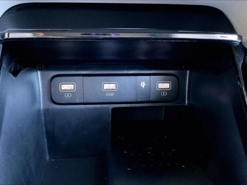 Used 2022 Kia Sorento SX FWD image 33