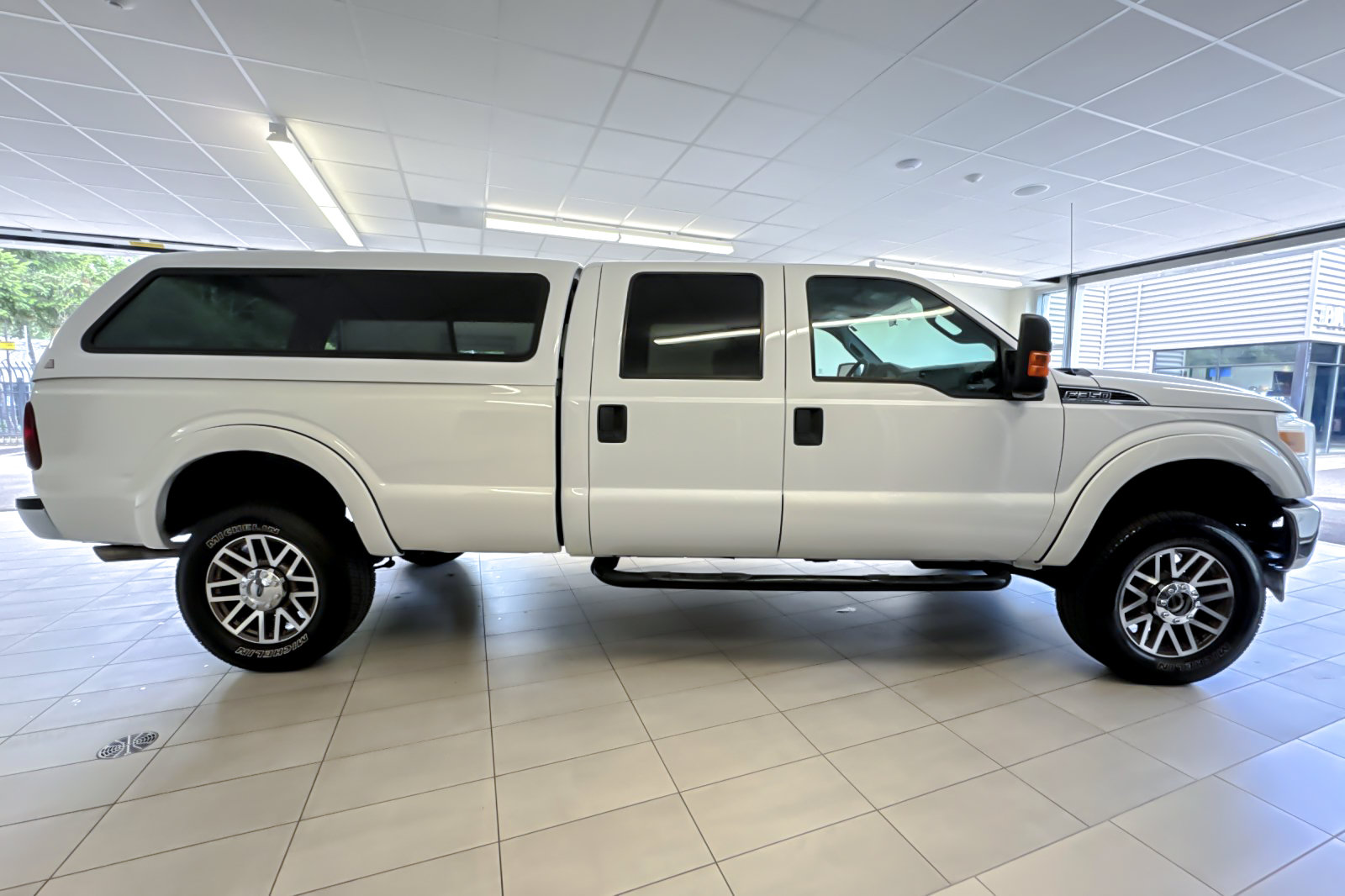 Used 2016 Ford F350 XLT w/ Advanced Security Group AWD/4WD image 3
