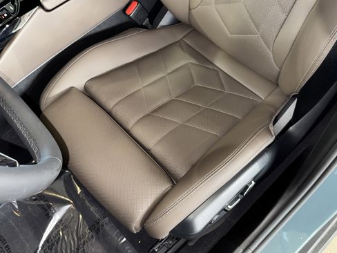 Certified 2025 BMW 530i 530i image 34