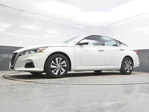 Used 2021 Nissan Altima 2.5 S image 33