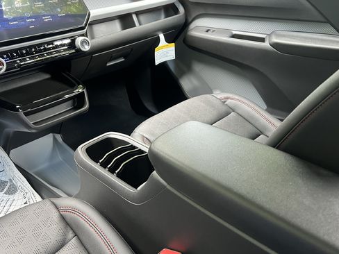 New 2027 Chevrolet Bolt RS FWD image 27