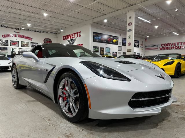 Used 2015 Chevrolet Corvette Stingray Coupe w/ 2LT Preferred Equipment Group RWD image 5