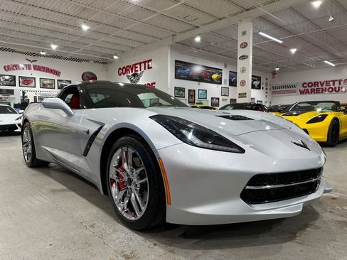 Used 2015 Chevrolet Corvette Stingray Coupe w/ 2LT Preferred Equipment Group RWD image 5