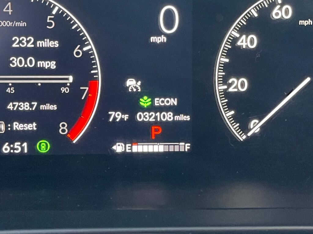 Used 2024 Honda HR-V LX image 3