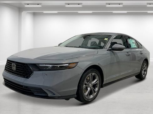 New 2025 Honda Accord EX-L image 7