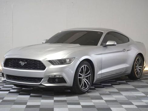 Used 2017 Ford Mustang Premium image 1