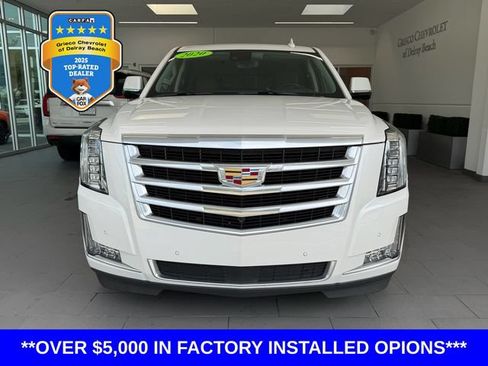 Certified 2020 Cadillac Escalade Premium Luxury RWD image 2