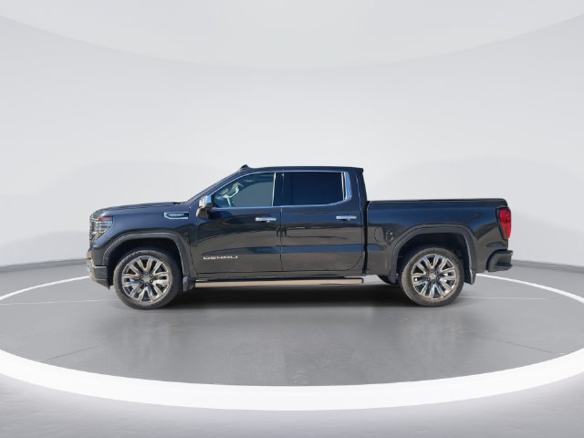 Used 2023 GMC Sierra 1500 Denali w/ Denali Reserve Package AWD/4WD image 5
