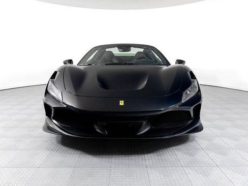 Used 2023 Ferrari F8 Tributo RWD image 19
