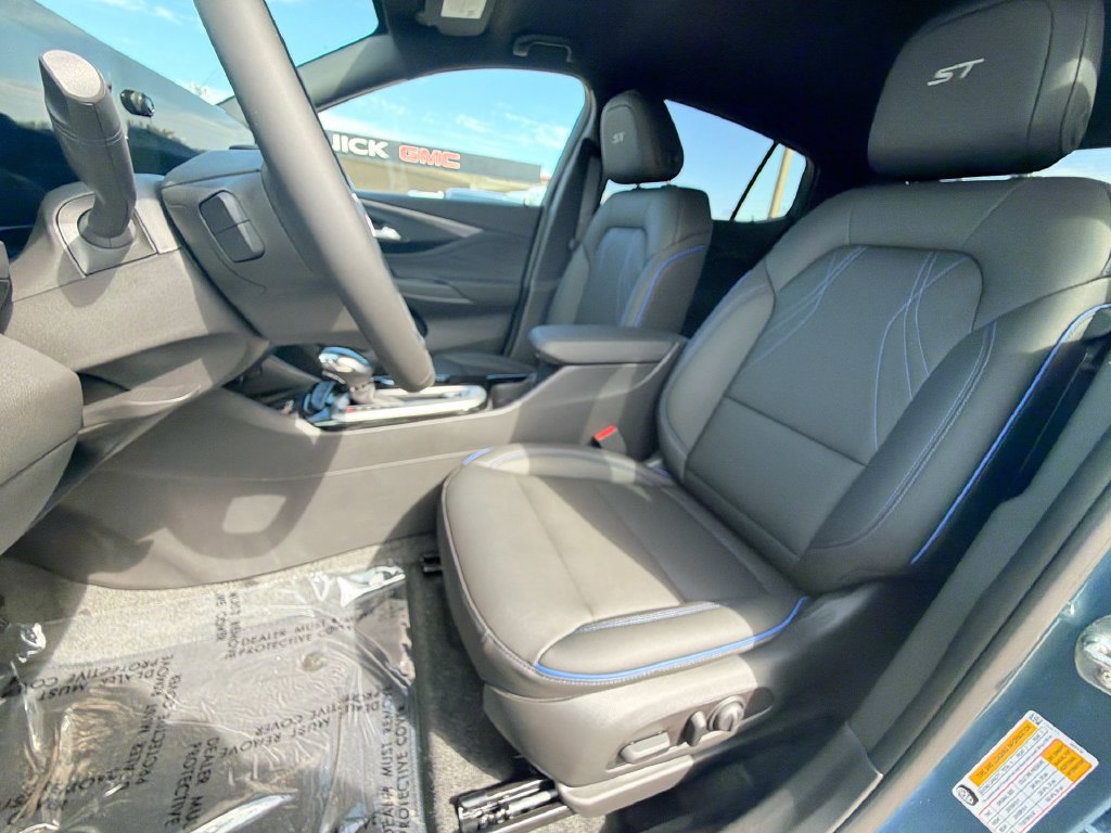 New 2026 Buick Envista Sport Touring w/ Convenience I Package FWD image 15