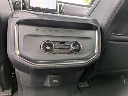 New 2025 Ford Expedition Max Platinum w/ Stealth Performance Package image 41