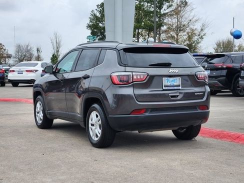 Used 2017 Jeep Compass Sport image 7