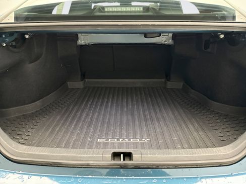 Used 2025 Toyota Camry SE w/ Convenience Package FWD image 20