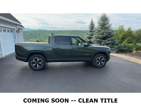 Used 2024 Rivian R1T Adventure AWD/4WD image 1