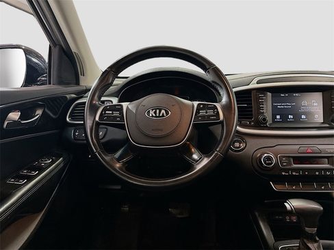 Used 2020 Kia Sorento S image 22