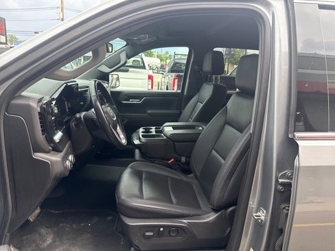 Used 2025 GMC Sierra 1500 SLT AWD/4WD image 11