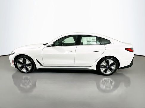 New 2026 BMW i4 eDrive40 w/ Premium Package RWD image 8
