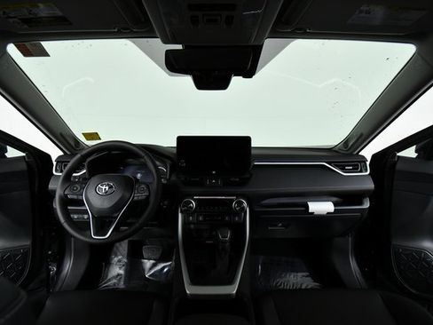 New 2025 Toyota RAV4 XLE Premium image 18