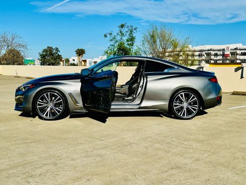 Used 2019 INFINITI Q60 3.0t w/ Cargo Package RWD image 33