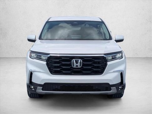Used 2024 Honda Pilot EX-L image 2