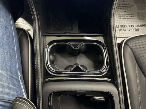 New 2026 Chrysler Pacifica Limited image 39