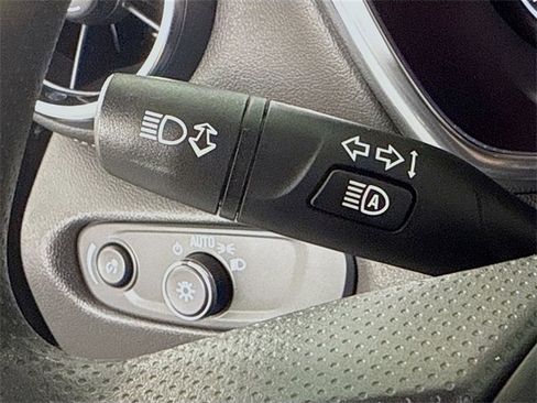 Used 2023 Chevrolet Blazer LT w/ Driver Confidence Package image 15