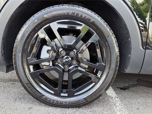 Certified 2024 Kia Telluride SX Prestige X-Line AWD/4WD image 11
