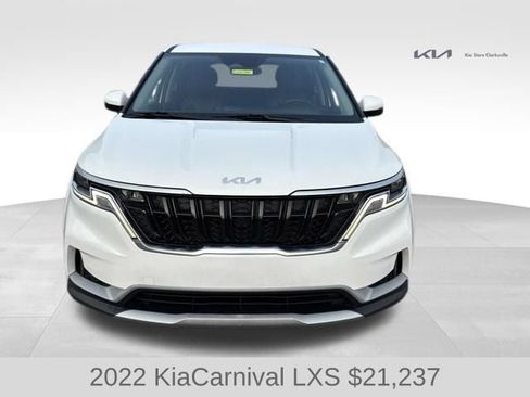 Used 2022 Kia Carnival LX FWD image 3