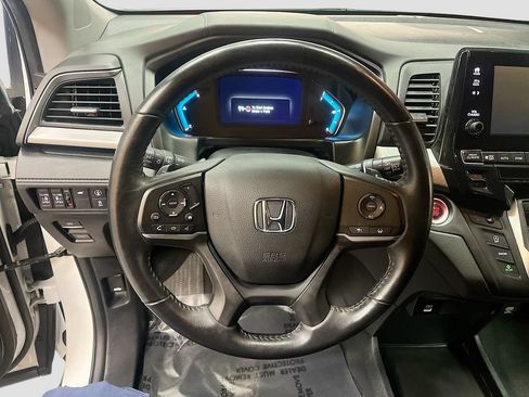 Used 2024 Honda Odyssey EX-L image 11