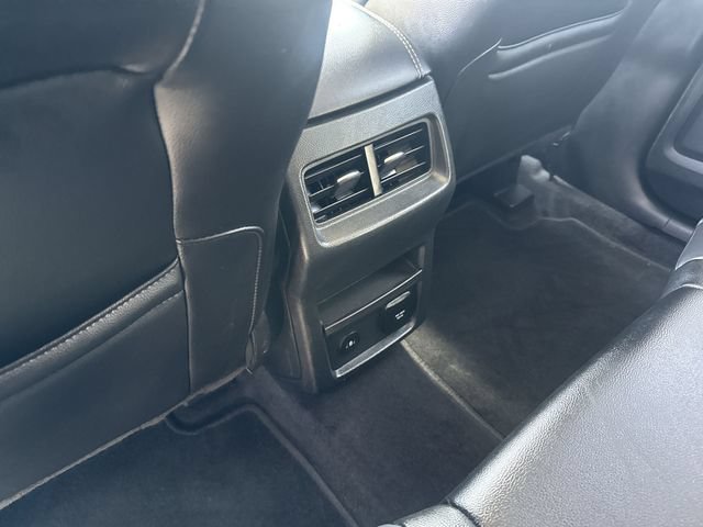 Used 2024 Ford Edge Titanium AWD/4WD image 22