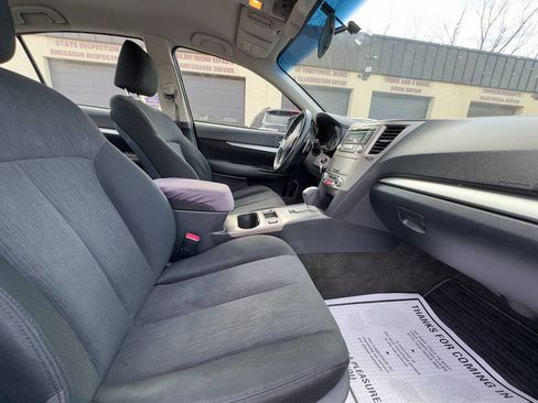 Used 2013 Subaru Legacy 2.5i Premium AWD/4WD image 13