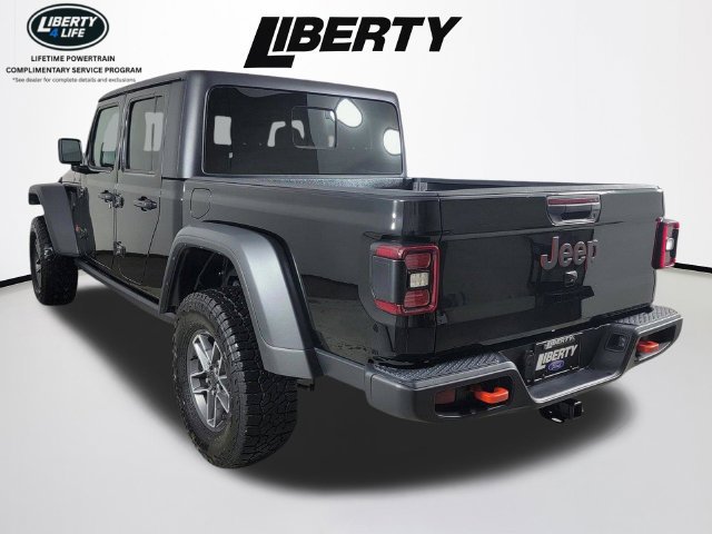 Used 2026 Jeep Gladiator Mojave AWD/4WD image 5