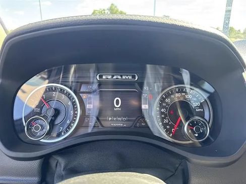 Used 2021 RAM 1500 Laramie AWD/4WD image 10
