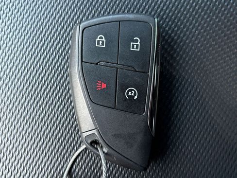 Used 2025 Chevrolet Equinox LT image 22