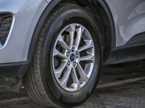 Used 2022 Ford Escape SE w/ Cold Weather Package image 4