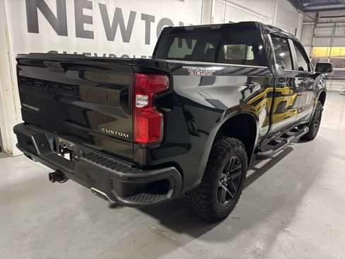 Used 2020 Chevrolet Silverado 1500 Custom Trail Boss w/ Custom Convenience Package image 19