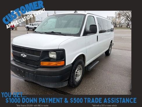 Used 2017 Chevrolet Express 3500 LS w/ Cold Climate Package RWD image 1