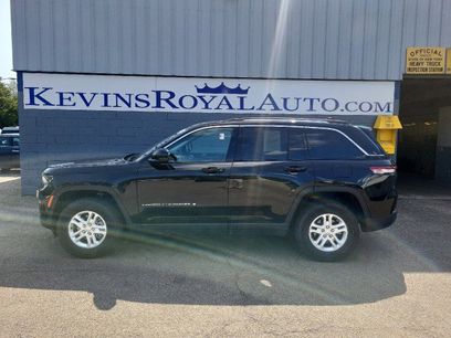 Used 2023 Jeep Grand Cherokee Laredo